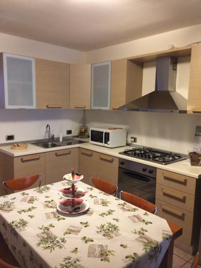 Locazione Turistica Lea Apartment Castelnuovo del Garda Exterior photo